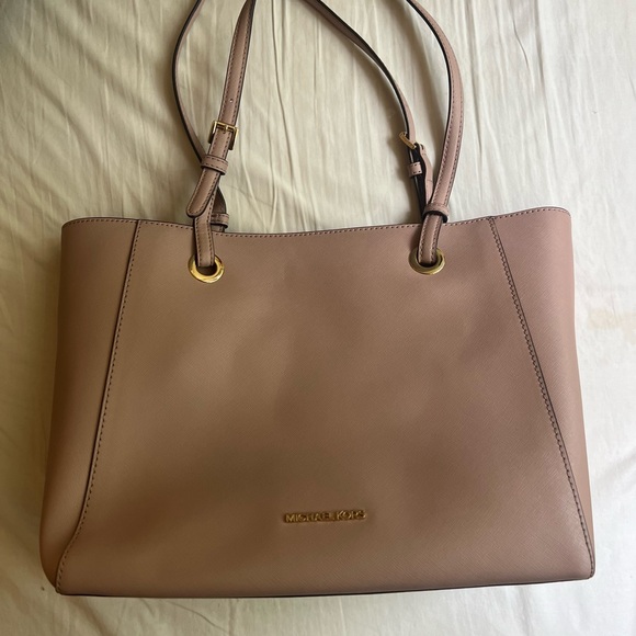 Michael Kors Dusty Rose Tote Bag - Picture 13 of 13